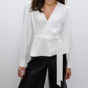 *SOLD* Babaton Bello blouse